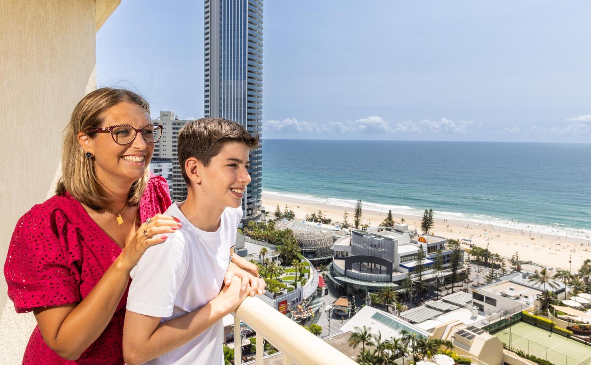 Novotel Surfers Paradise Gold Coast Exterior foto